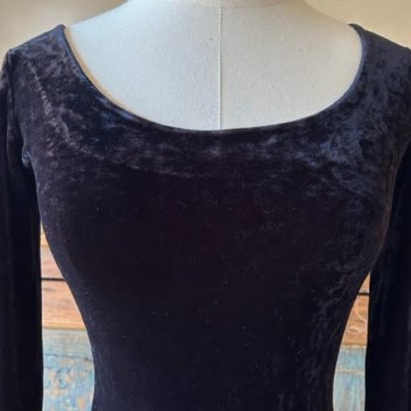 Vintage Betsey Johnson Black Velvet Dress - Picture 4 of 11